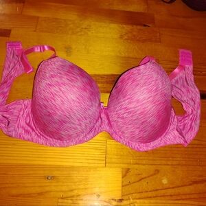 2 Woman's Bras 42c